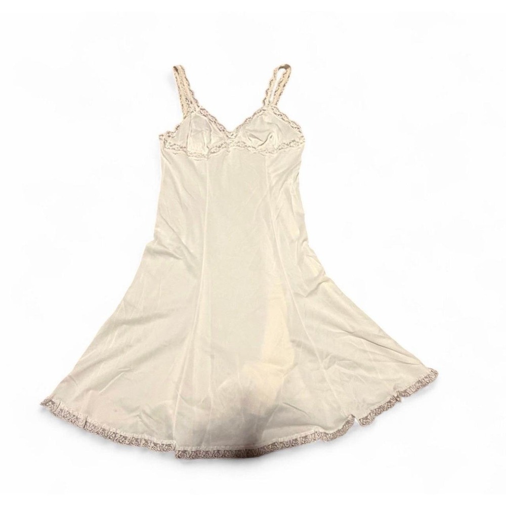 Vintage Olga 34 White Nylon Full Slip Nightgown Lace Trim Made USA Lingerie